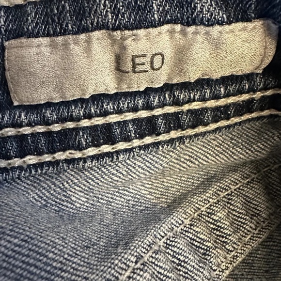 Daytrip Leo Distressed Jeans Size 27 Stretch Low Rise Straight Medium Wash - Picture 12 of 14